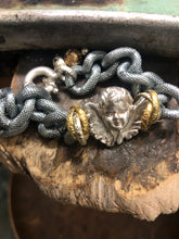 Carica l'immagine nel visualizzatore di Gallery, Bracciale angelo con catena