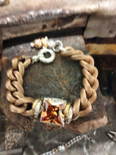 Carica l'immagine nel visualizzatore di Gallery, Bracciale choker