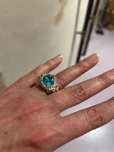 Carica l'immagine nel visualizzatore di Gallery, Anello puntoluce fiorellato