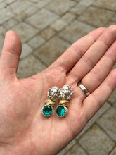 Carica l'immagine nel visualizzatore di Gallery, Orecchino Lottie Light