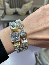 Carica l'immagine nel visualizzatore di Gallery, Bracciale choker