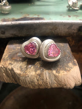 Carica l'immagine nel visualizzatore di Gallery, Orecchini Puff Puff Heart grande