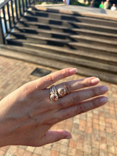 Carica l'immagine nel visualizzatore di Gallery, Anello contrarie