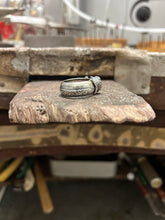 Carica l'immagine nel visualizzatore di Gallery, Anello antique