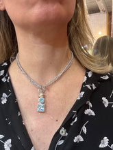 Carica l'immagine nel visualizzatore di Gallery, Ciondolo puntoluce doppio