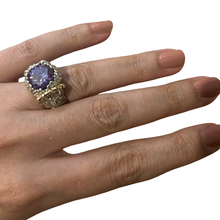 Carica l'immagine nel visualizzatore di Gallery, Anello puntoluce fiorellato