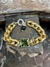 Carica l'immagine nel visualizzatore di Gallery, Bracciale choker