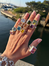 Carica l'immagine nel visualizzatore di Gallery, Anello quadrato