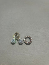Carica l'immagine nel visualizzatore di Gallery, Orecchini cerchietti pave’