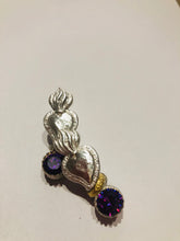 Carica l'immagine nel visualizzatore di Gallery, Orecchini Cuore Sacro light