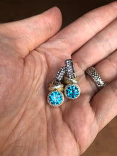 Carica l'immagine nel visualizzatore di Gallery, Orecchini cerchietti pave’