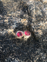 Carica l'immagine nel visualizzatore di Gallery, Orecchino Puntoluce Pallino