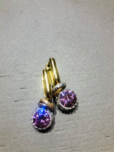 Carica l'immagine nel visualizzatore di Gallery, Orecchini New Casual Light