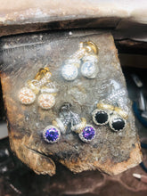 Carica l'immagine nel visualizzatore di Gallery, Orecchini cerchietti pave’