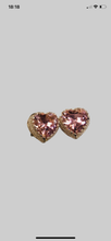 Carica l'immagine nel visualizzatore di Gallery, Orecchino puntoluce cuore