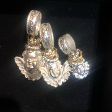 Carica l'immagine nel visualizzatore di Gallery, Ciondolo