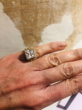 Carica l'immagine nel visualizzatore di Gallery, Anello puntoluce Minimal capsule