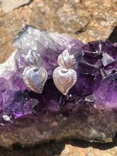 Carica l'immagine nel visualizzatore di Gallery, Orecchini a Lobo Sacro Cuore Gran Lottie