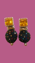 Carica l'immagine nel visualizzatore di Gallery, Orecchini black&color