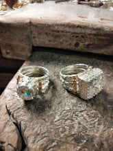 Carica l'immagine nel visualizzatore di Gallery, Anello puntoluce Minimal capsule