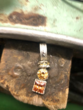 Carica l'immagine nel visualizzatore di Gallery, Ciondolo puntoluce doppio