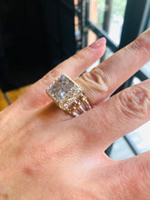 Carica l'immagine nel visualizzatore di Gallery, Anello puntoluce Minimal capsule