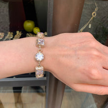 Carica l'immagine nel visualizzatore di Gallery, Bracciale Puntoluce