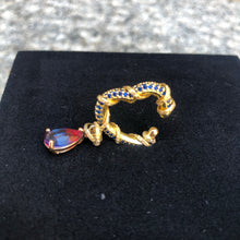 Carica l'immagine nel visualizzatore di Gallery, Ear cuff cuore minimal capsule