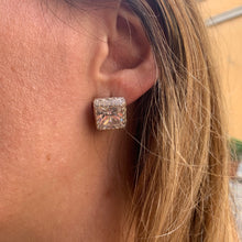 Carica l'immagine nel visualizzatore di Gallery, Orecchino Puntoluce Classico