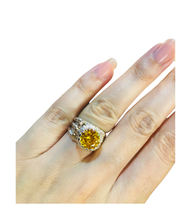 Carica l'immagine nel visualizzatore di Gallery, Anello puntoluce Minimal capsule