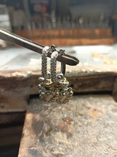 Carica l'immagine nel visualizzatore di Gallery, Orecchini Glamour light Lottie