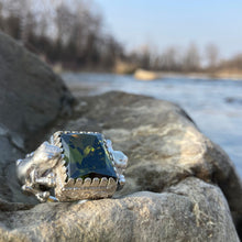 Carica l'immagine nel visualizzatore di Gallery, Anello rana grande rettangolare