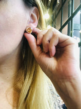 Carica l'immagine nel visualizzatore di Gallery, Orecchino puntoluce cuore