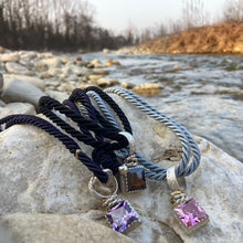 Carica l'immagine nel visualizzatore di Gallery, Ciondolo Puntoluce