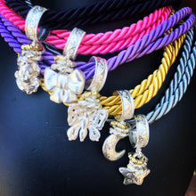 Carica l'immagine nel visualizzatore di Gallery, Ciondoli Gran Lottie