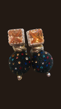 Carica l'immagine nel visualizzatore di Gallery, Orecchini black&color
