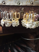 Carica l'immagine nel visualizzatore di Gallery, Orecchini Glamour light Lottie