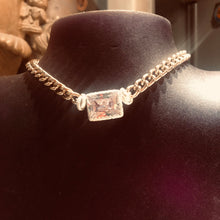 Carica l'immagine nel visualizzatore di Gallery, Collana choker light