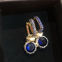 Carica l'immagine nel visualizzatore di Gallery, Orecchini Glamour Light