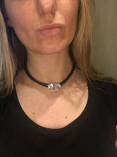 Carica l'immagine nel visualizzatore di Gallery, Collana choker light
