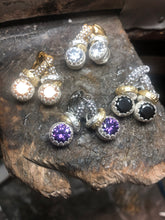 Carica l'immagine nel visualizzatore di Gallery, Orecchini cerchietti pave’