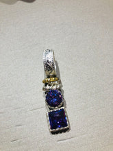 Carica l'immagine nel visualizzatore di Gallery, Ciondolo puntoluce doppio