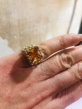 Carica l'immagine nel visualizzatore di Gallery, Anello puntoluce Minimal capsule