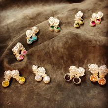 Carica l'immagine nel visualizzatore di Gallery, Orecchino Lottie Light