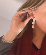 Carica l'immagine nel visualizzatore di Gallery, Orecchini Lottie Lunghi
