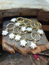 Carica l'immagine nel visualizzatore di Gallery, Fedina stella
